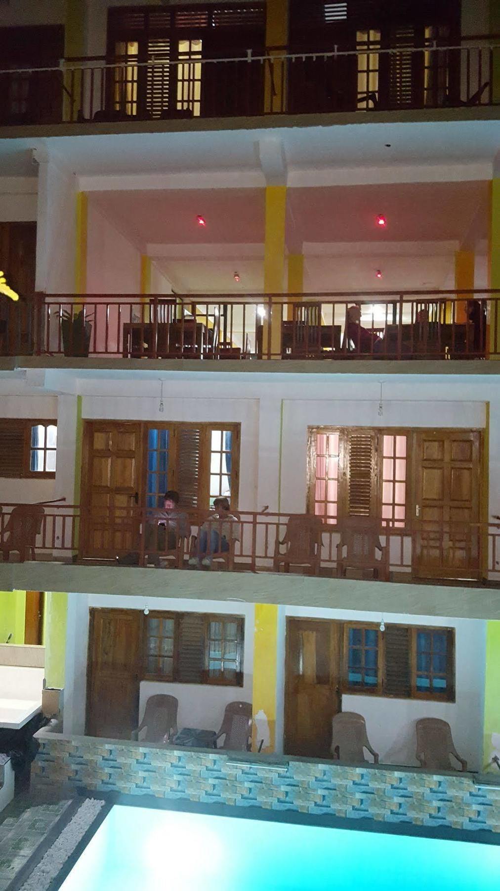 Hotel Grand Adamspeak Nallathanniya Zewnętrze zdjęcie